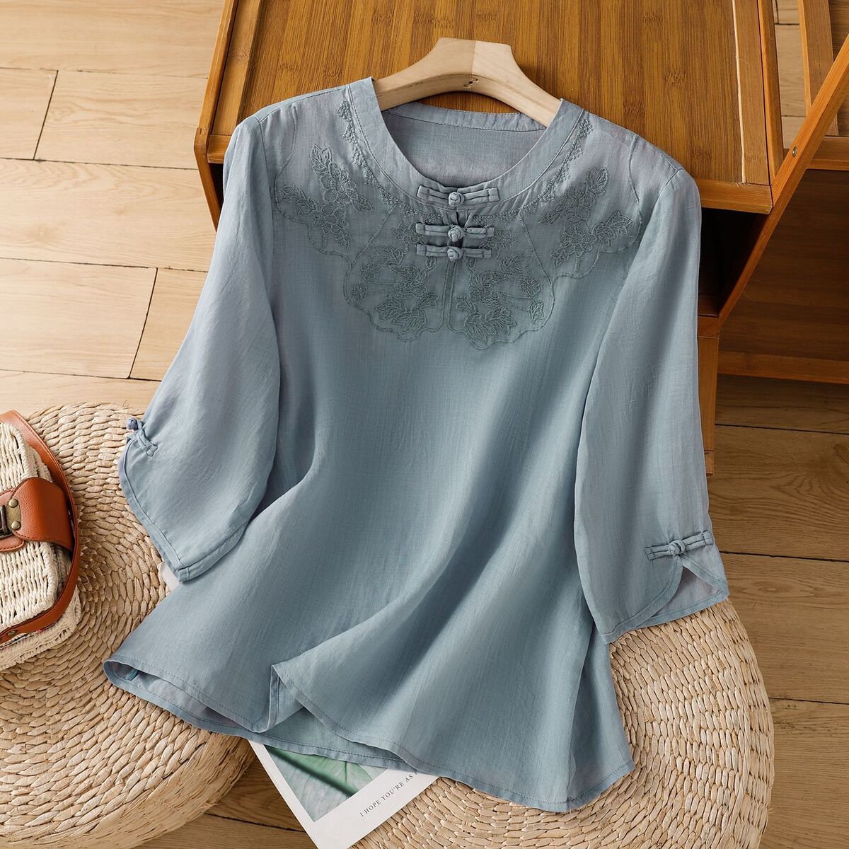 Chinese Style Round Collar But - Shirt Camp Collar recension och pris